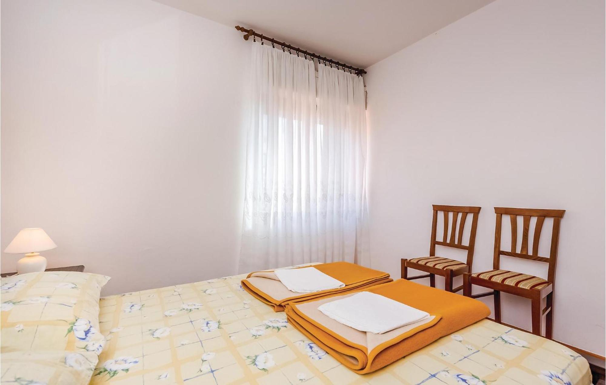 Stunning Apartment In Novi Vinodolski With Wifi Esterno foto