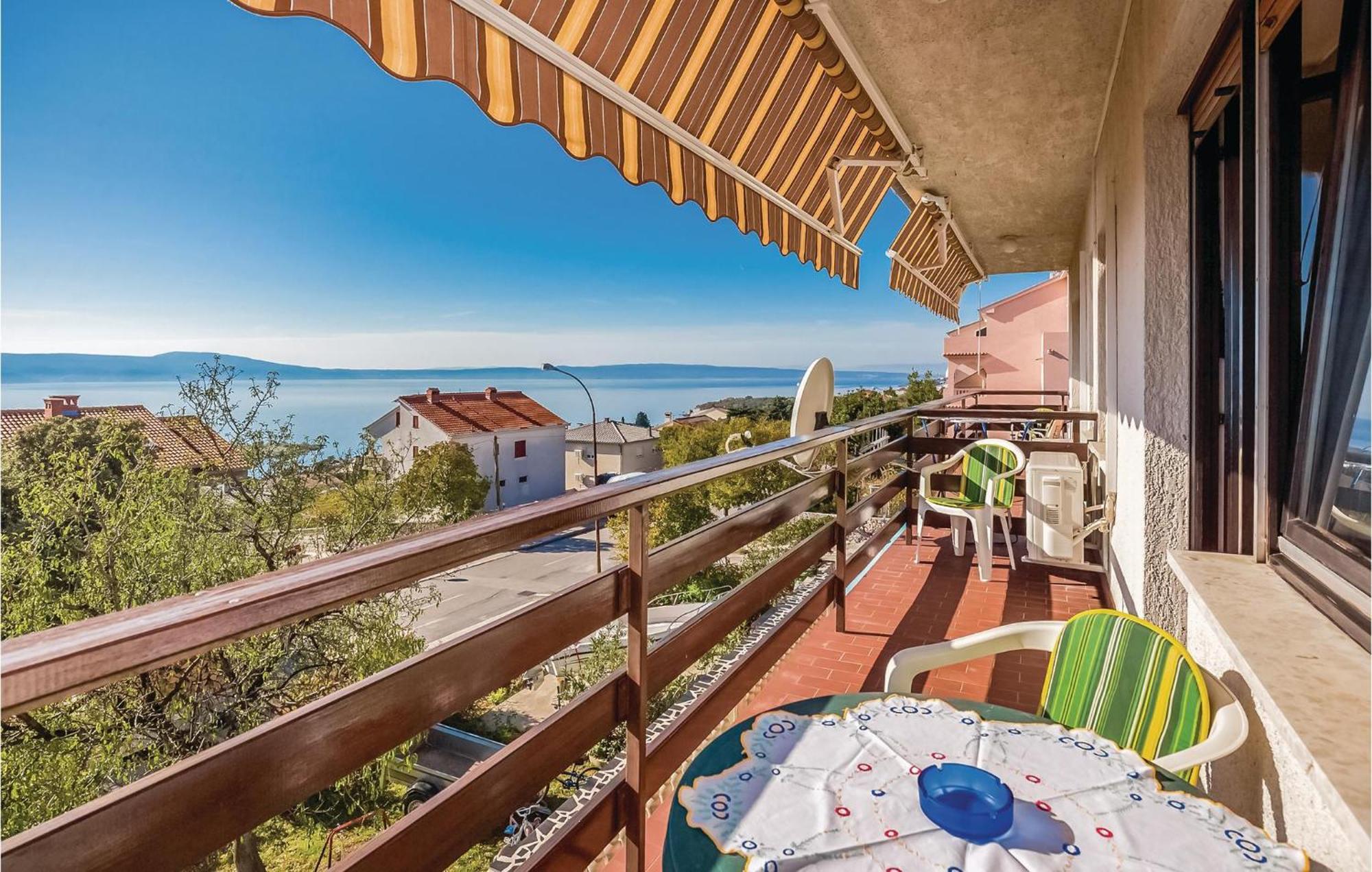 Stunning Apartment In Novi Vinodolski With Wifi Esterno foto